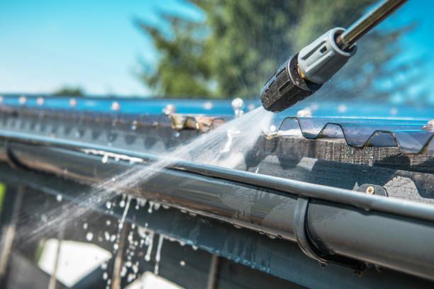 Why Choose Our Certified Pressure Washing Experts for Your Project Needs in Edinburgh, IN?